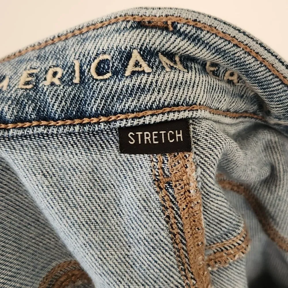 American Eagle Mom Jeans Distressed Ripped Straight Leg Jeans 8 - Picture 5 of 8